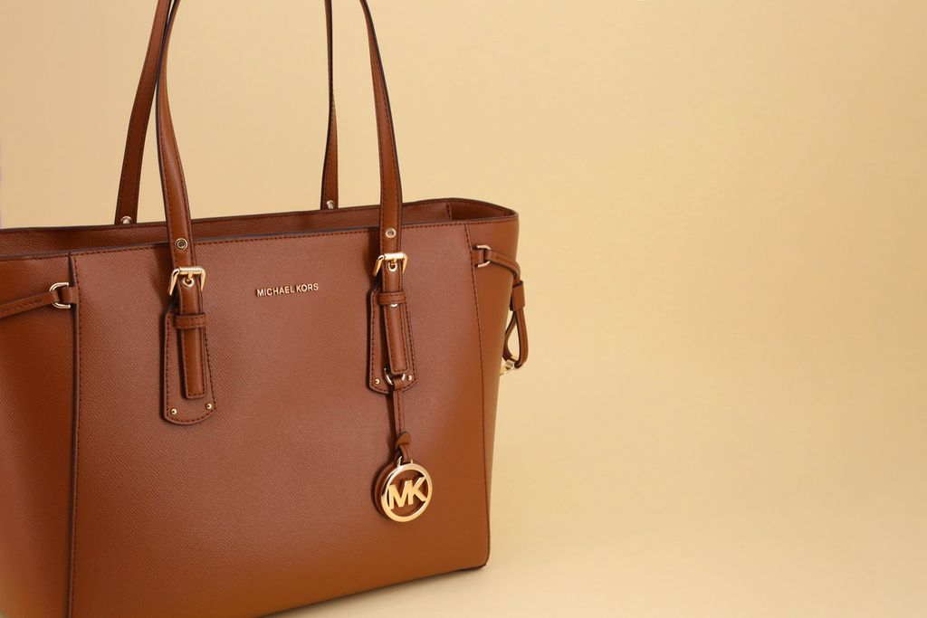 Michael Kors bags and purses at outletct